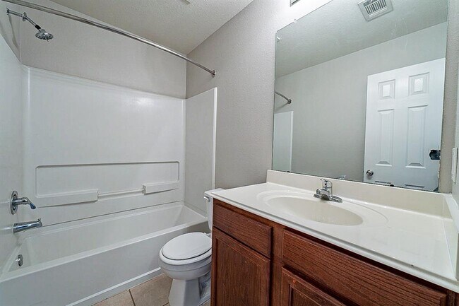 Building Photo - 28877 San Bernard River Loop