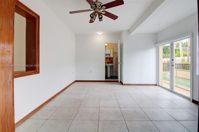 Building Photo - 12370 SW 96th St