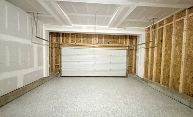 Building Photo - 6495 Drasco Dr