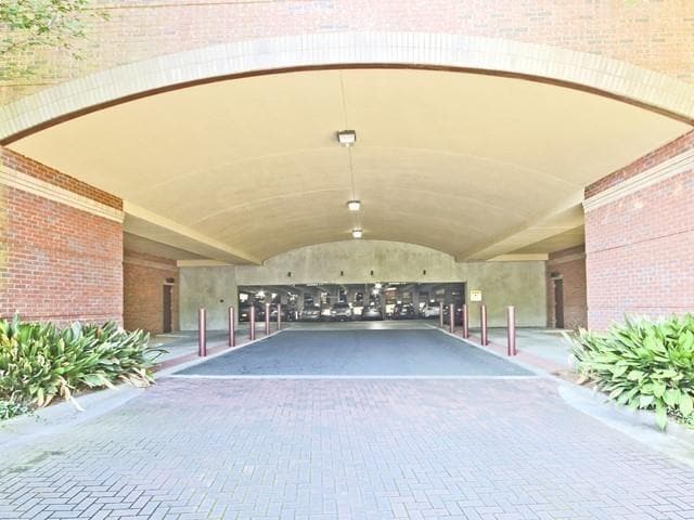 Building Photo - 200 River Vista Drive