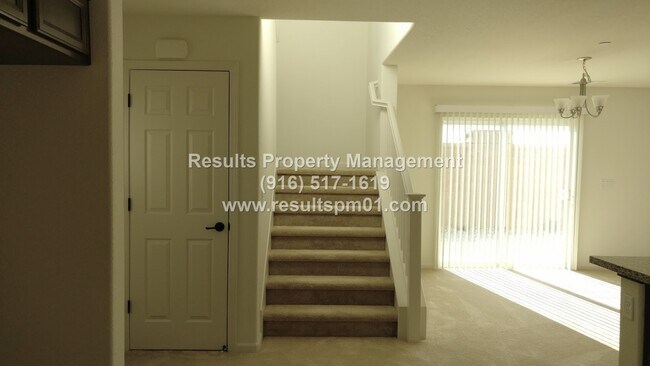 Building Photo - Lovely and Spacious 4 Bedroom Rocklin Home