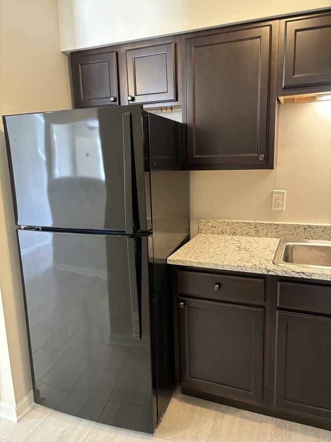 Building Photo - 4513 Tabony St