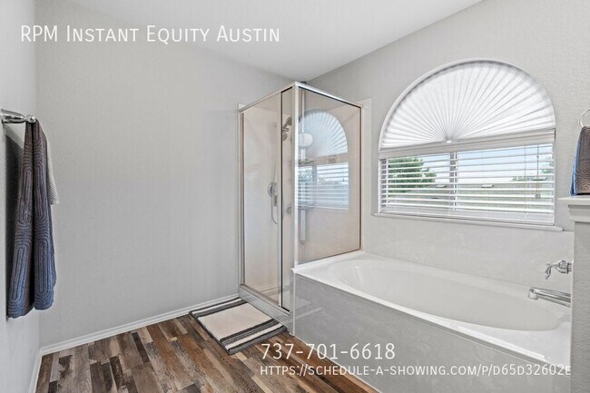 Building Photo - 919 Washburn Dr