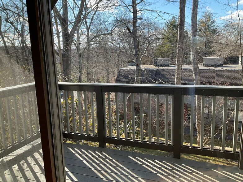 Building Photo - 21C Harbour Vlg