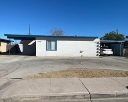 Building Photo - 2307 Pardee Pl