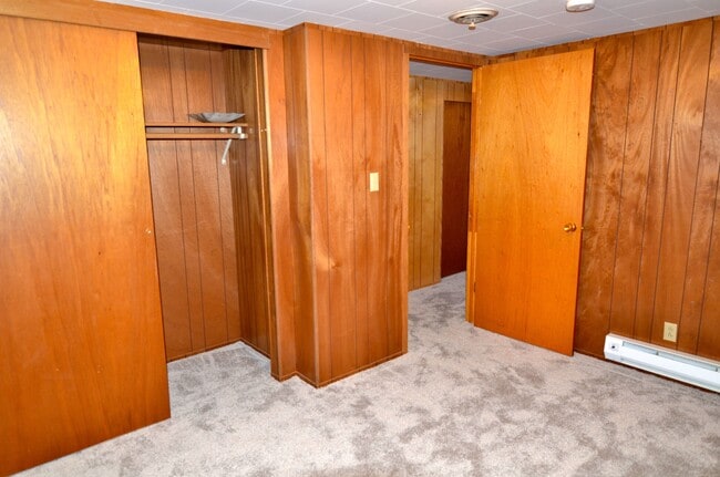 Building Photo - 1223 N 8th Ave