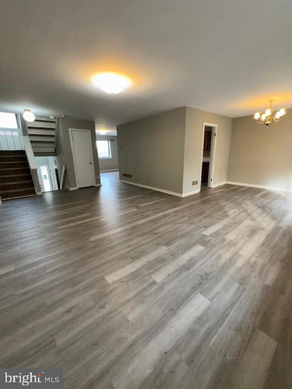 Building Photo - 468 Lynetree Dr