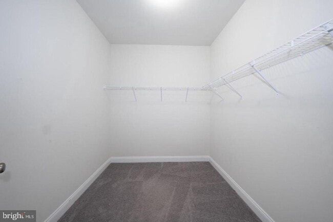 Building Photo - 220 Charles Ellis Dr