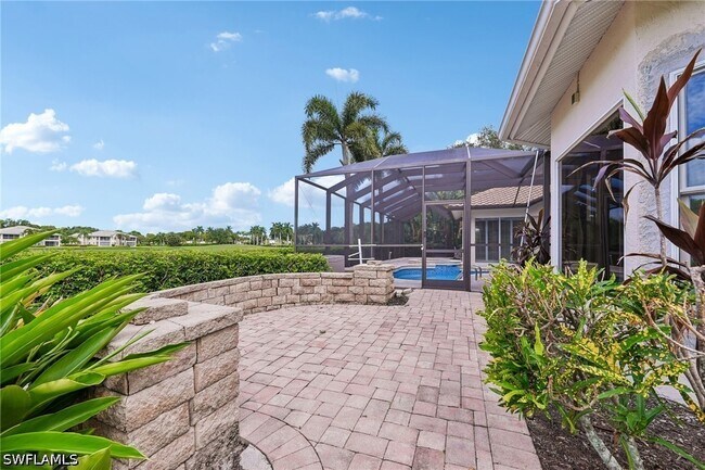Building Photo - 8868 Lely Island Cir