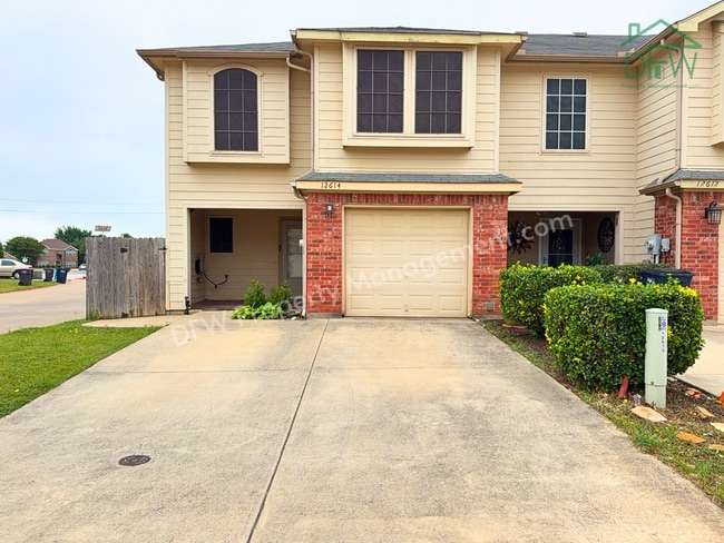 Building Photo - For Lease: Corner Townhome near DFW Airport - 3BR/2.5BA, Private Pool, Attached Garage, W/D Included
