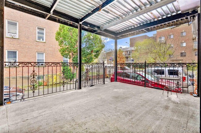 Building Photo - 84-39 Lefferts Blvd