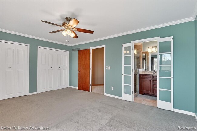 Building Photo - 40051 Finley Dr