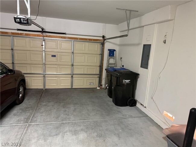 Building Photo - 2814 Dalsetter Dr