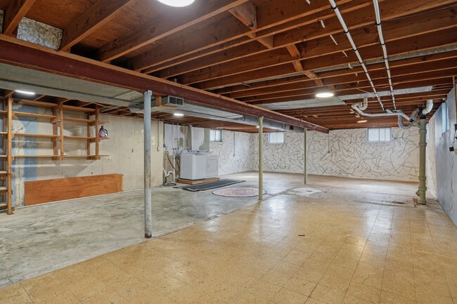 Building Photo - 101 Heather Ln