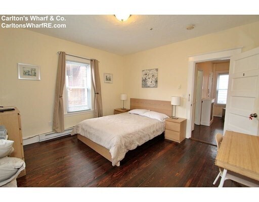 Building Photo - 97 Beacon St