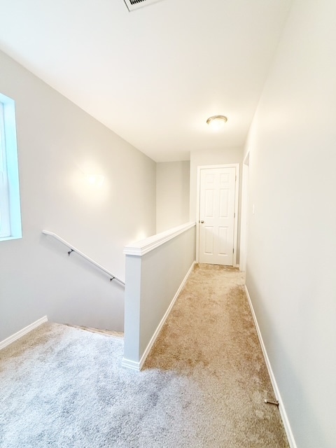 Building Photo - 275 NE Miramar Cir