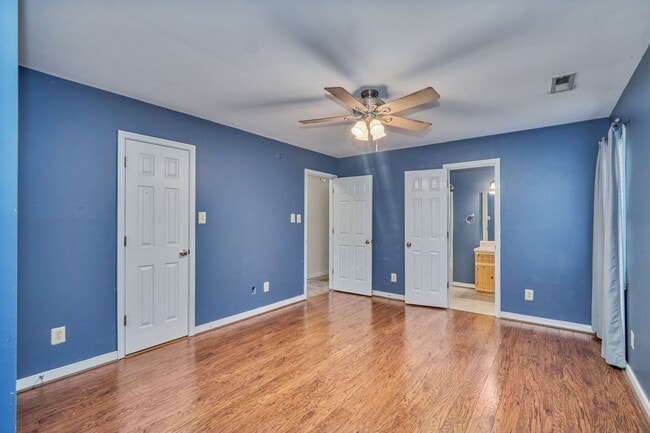 Building Photo - 11430 Wiltstaff Dr