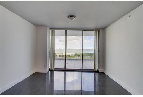 Building Photo - 1700 John F Kennedy Causeway