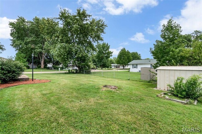 Building Photo - 524 Cheryl Ann Dr