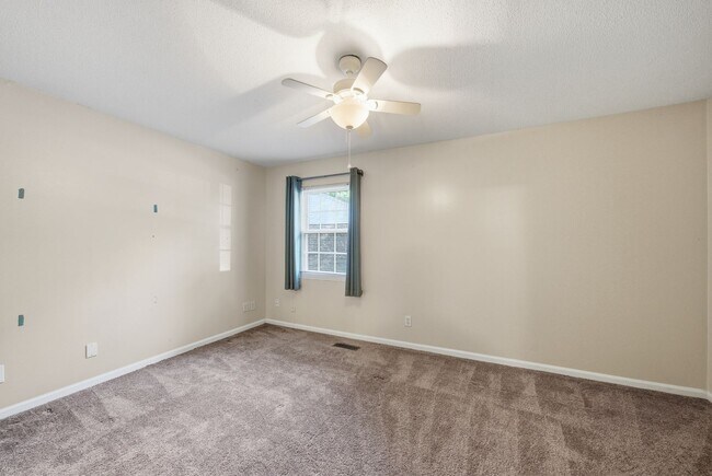Building Photo - 6355 New Market Way