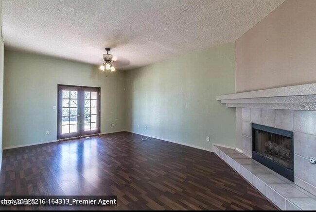 Building Photo - 1416 Plaza Fatima Ct