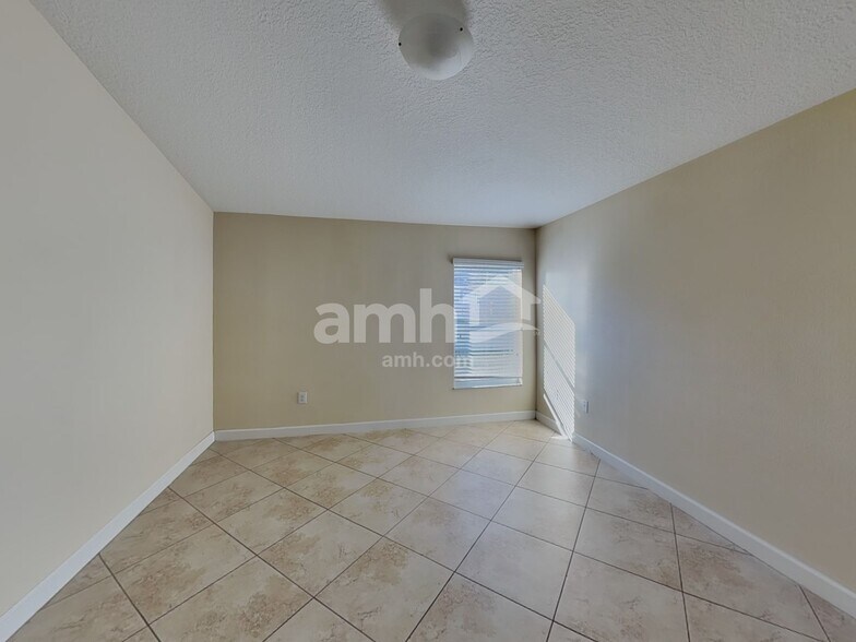 Building Photo - 12035 Cardinal Flower Dr