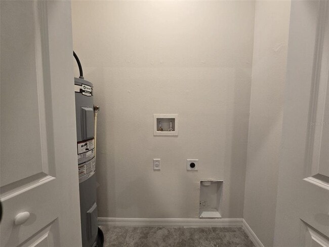 Building Photo - 2025 Dunbar St