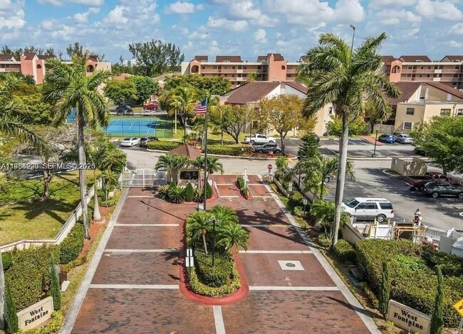 Building Photo - 10233 NW 9th St Cir