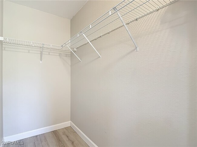 Building Photo - 4906 Majorca Palms Dr