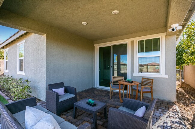 Building Photo - Fully Furnished 3BD Inspirada Home