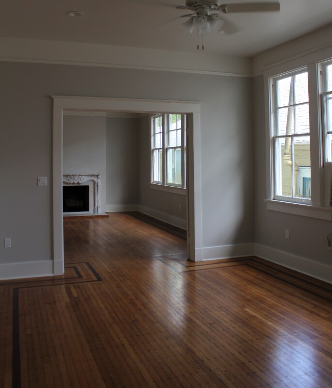 Building Photo - 2309 St Charles Ave