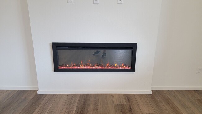 Building Photo - Brand New 3-Bedroom Home In Eagle Ridge