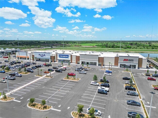 Building Photo - 16431 Settlers Wy