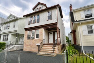 Building Photo - 150 Columbia Ave