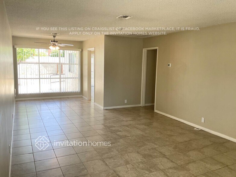 Building Photo - 13139 Archwood St