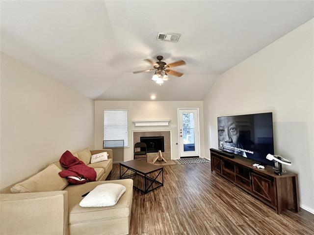Building Photo - 5939 Waterford Dr