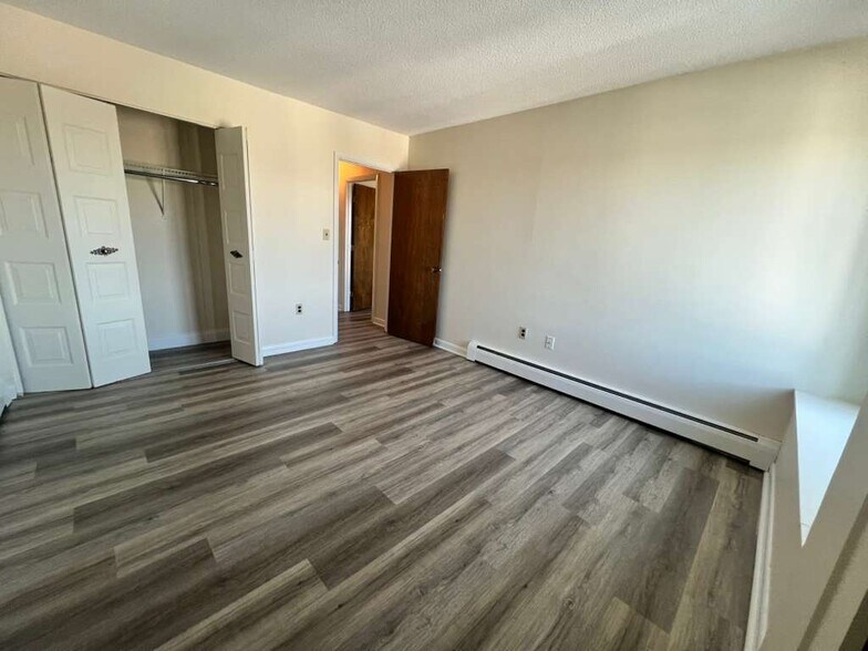 Building Photo - 374 Massachusetts Ave