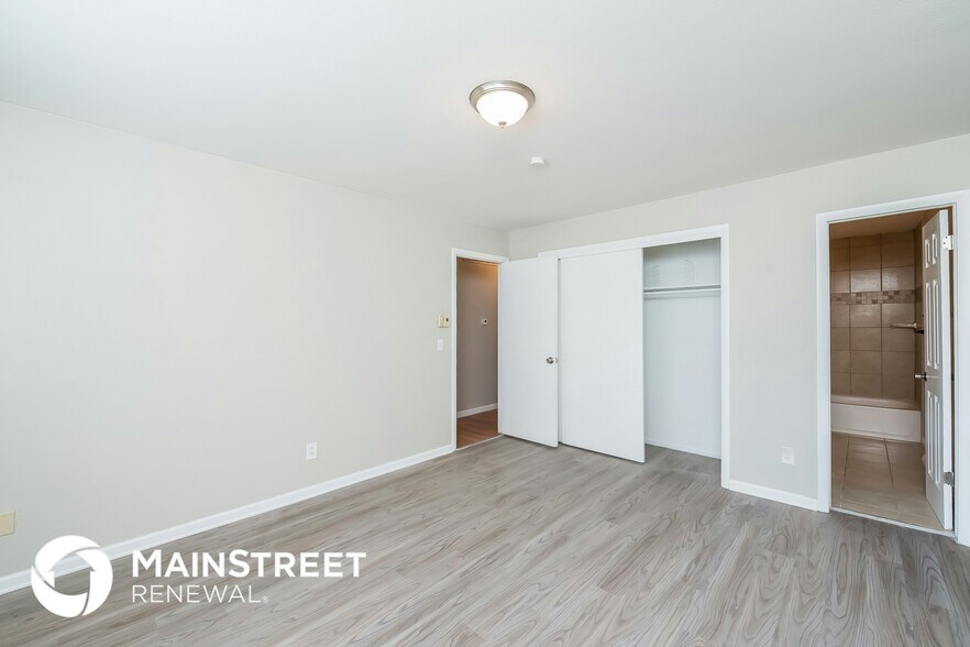 Building Photo - 4609 S Laredo St