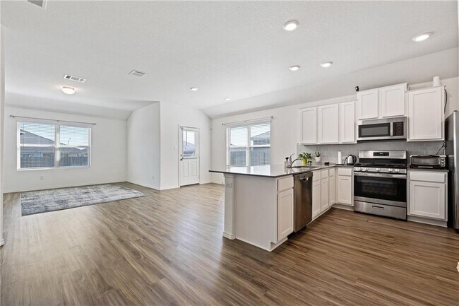 Building Photo - 21317 Wilmiller Ln
