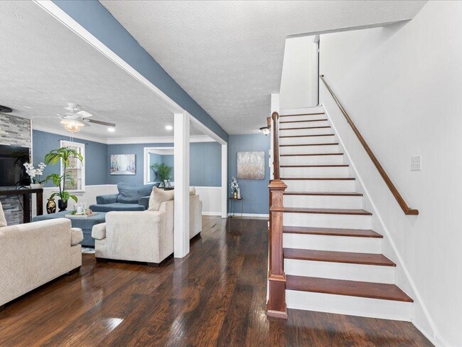 Building Photo - 150 Forest Ridge Ct SW