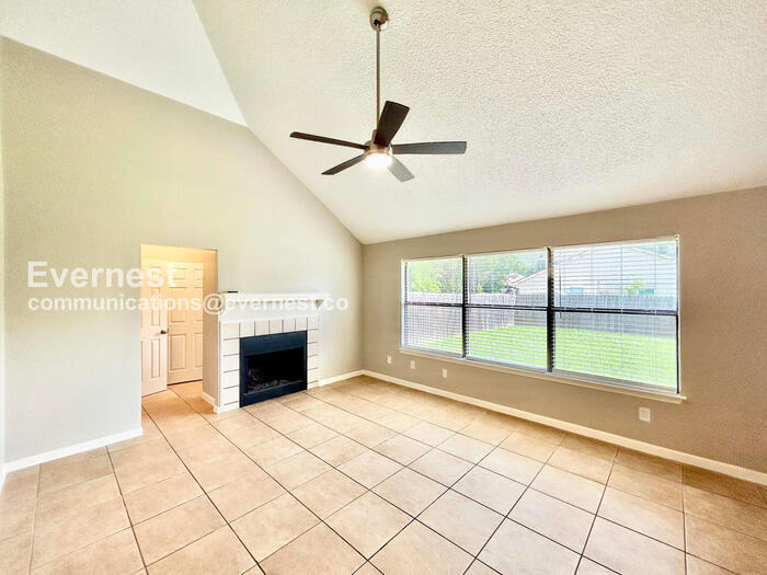 Building Photo - 1404 Ardmore Dr