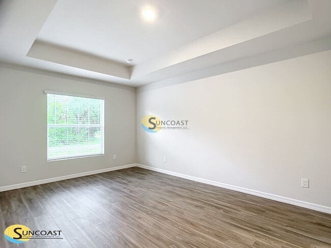 Building Photo - 7839 N Quibble Ave