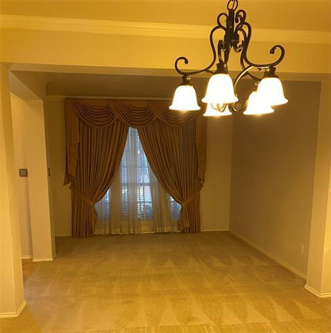 Building Photo - 207 Colonial Ln