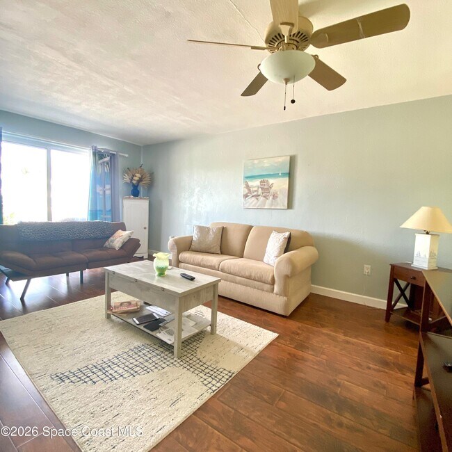 Building Photo - 3820 Ocean Beach Blvd