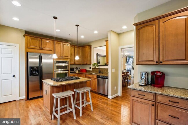 Building Photo - 440 Ferdinand Day Dr