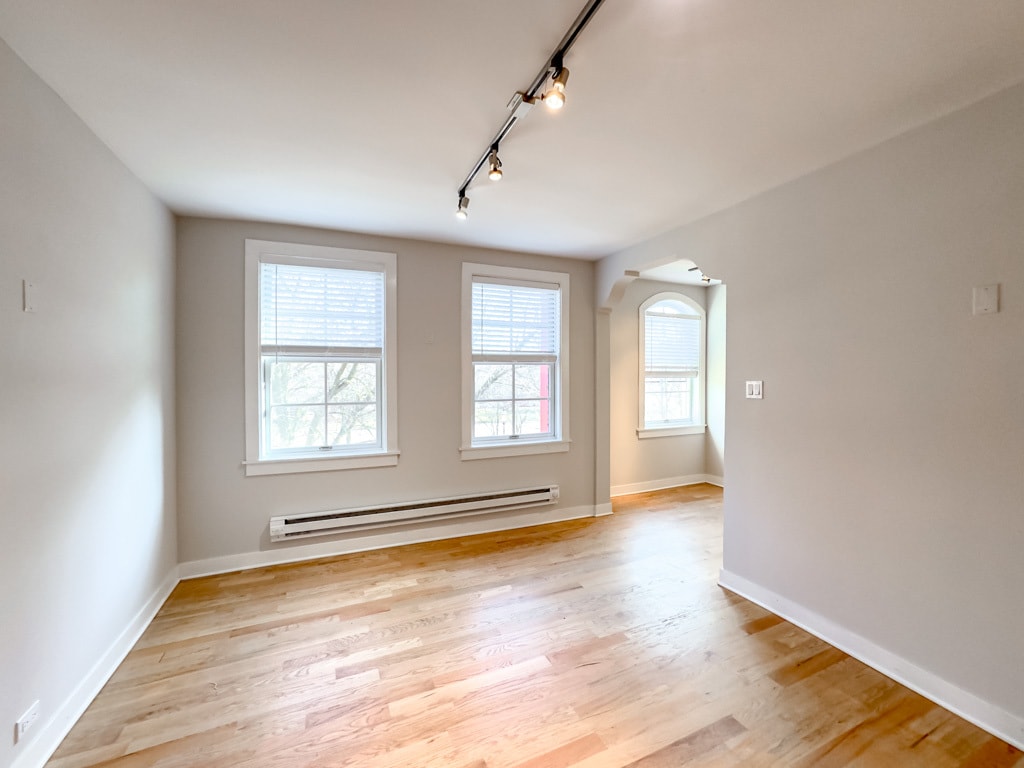 Building Photo - 2425 N Kedzie Blvd