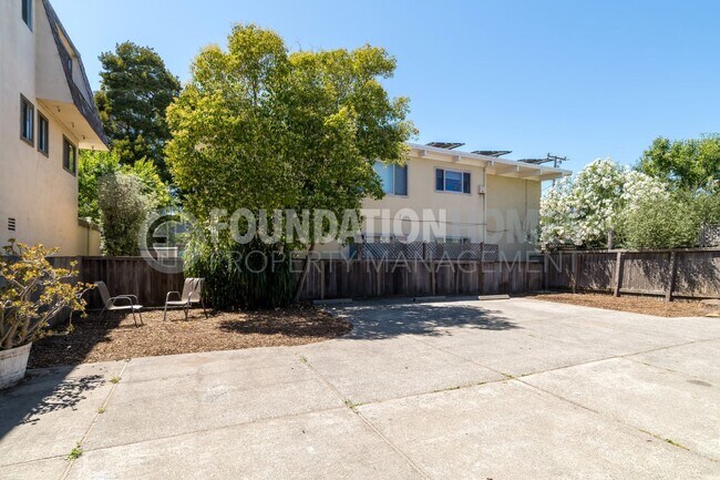 Building Photo - Bright & Modern 3BD in Gerstle Park - FOUNDATION