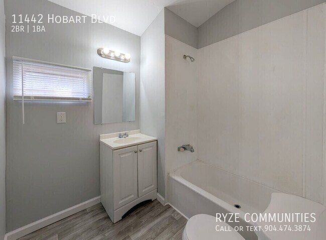 Building Photo - 11442 Hobart Blvd