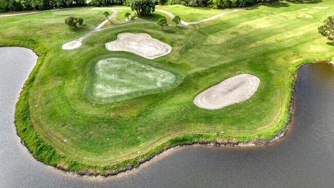 Building Photo - 2495 SW Egret Pond Cir