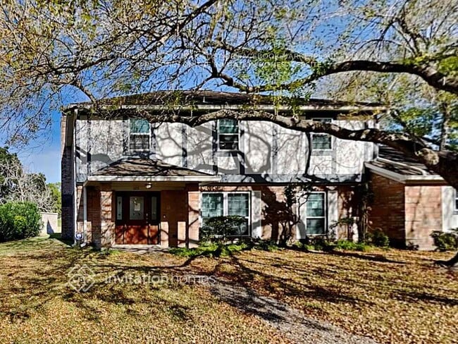 Building Photo - 105 St Andrews Dr